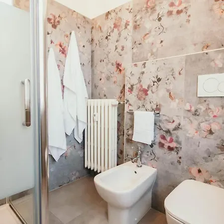 Daire La Casa Del Cuore - Lakeside Leisure & Business *